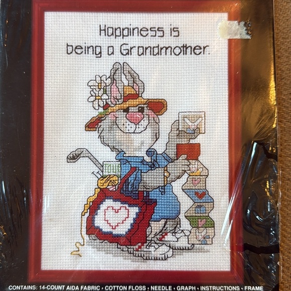Janlynn • Suzy’s Zoo Cross Stitch Kit - Grandmother - Picture 2 of 3